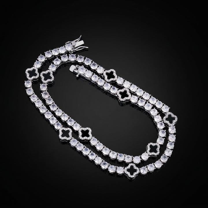 925 Silver & VVS1 Moissanite 5mm Black Four Leaf Clover Tennis Chain
