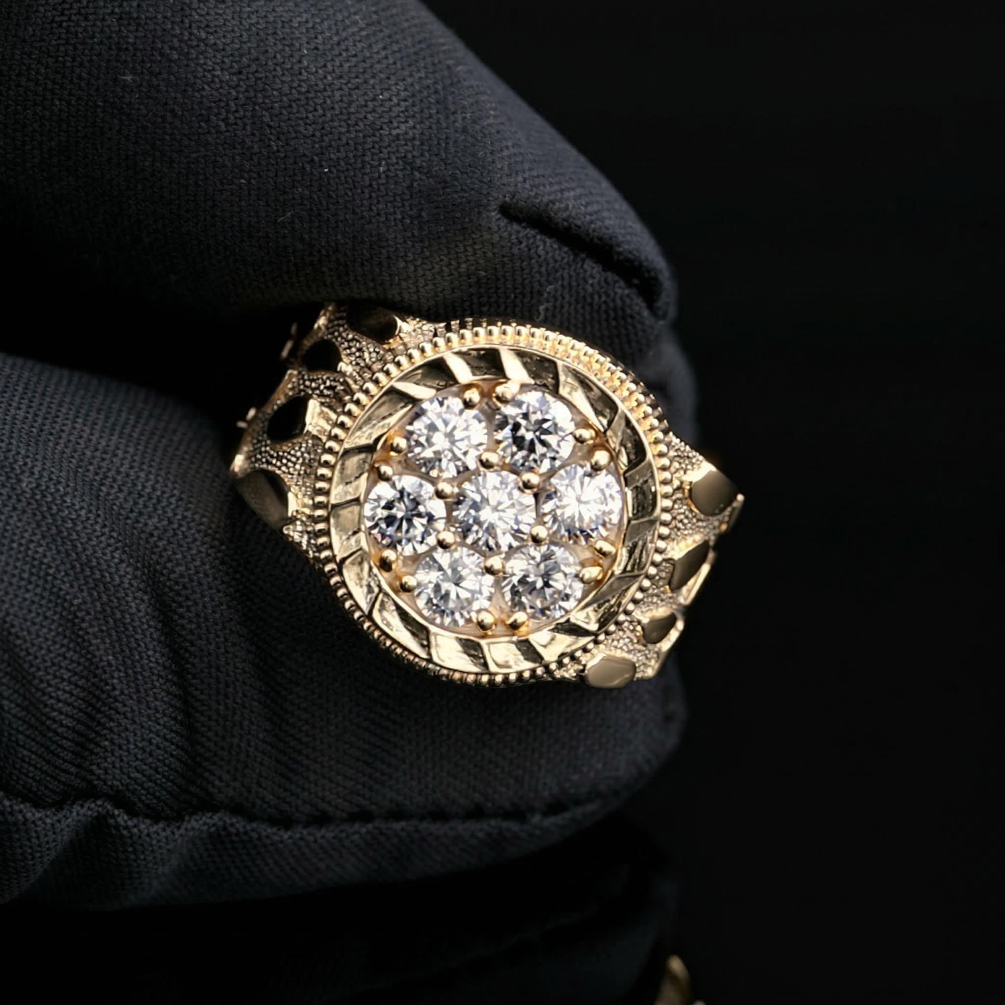 925S & VVS Moissanite 1.4CTW Nugget Ring For Men