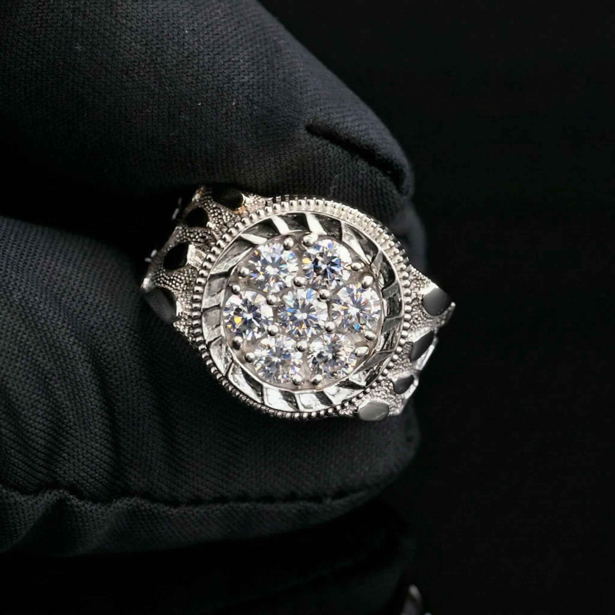 925S & VVS Moissanite 1.4CTW Nugget Ring For Men