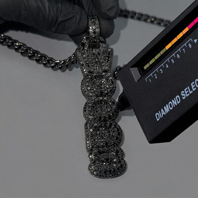 925S & VVS Moissanite Black Custom Vertical Letter Pendant