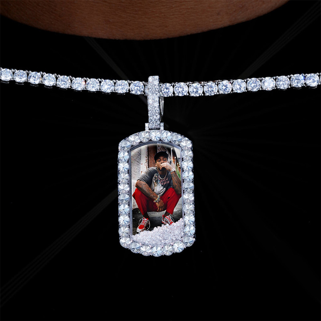 Upside Down Inverted Diamond Icy-Filled Customized Photo Dog Tag Pendant Upside Down Inverted Diamond Icy-Filled Customized Photo Dog Tag Pendant