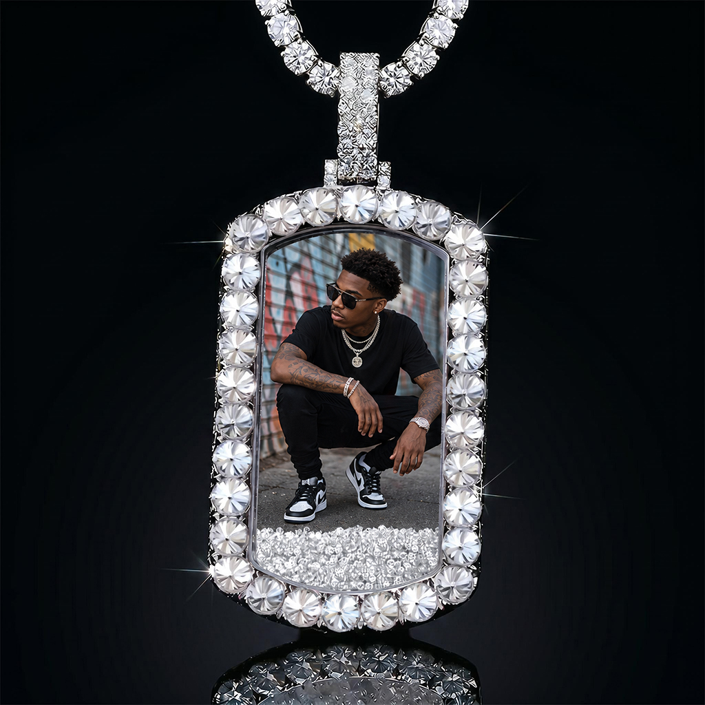 Upside Down Inverted Diamond Icy-Filled Customized Photo Dog Tag Pendant Upside Down Inverted Diamond Icy-Filled Customized Photo Dog Tag Pendant