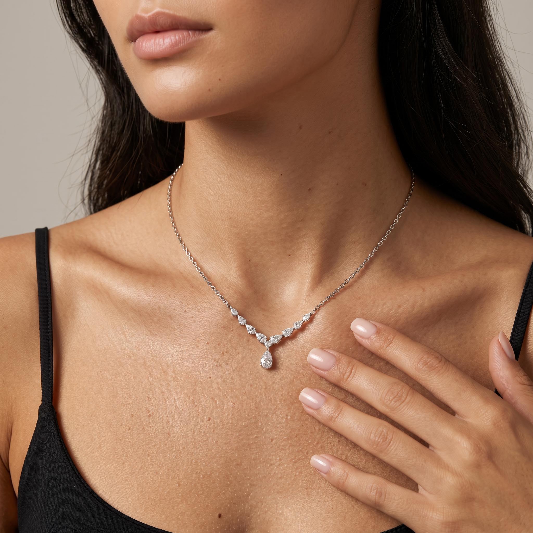 3.23 ct.tw. Chic Pear Cut Drop VVS Moissanite Necklace