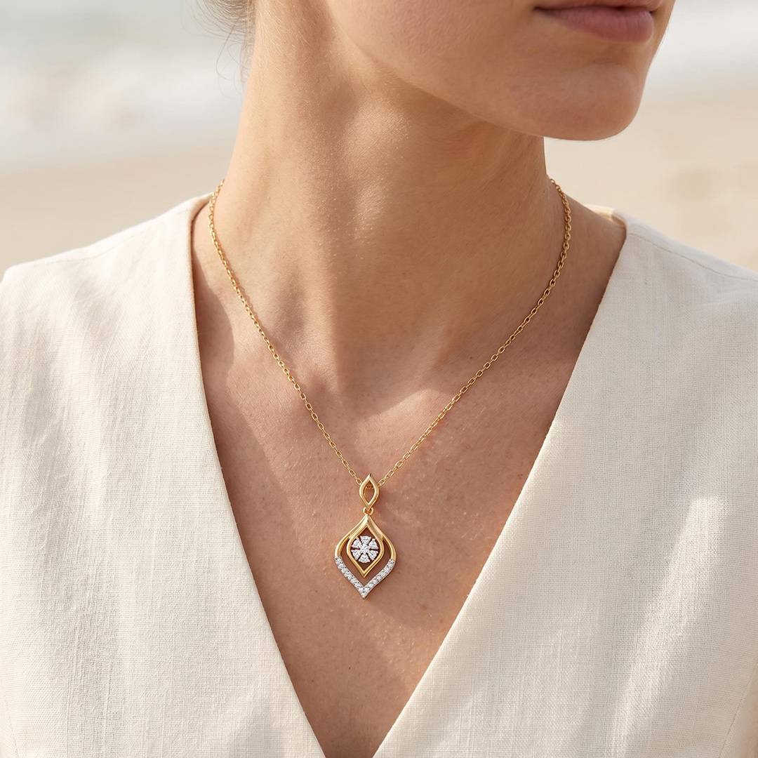 0.31 ct.tw. Hollow Teardrop Round Cut Pendant 0.31 ct.tw. Hollow Teardrop Round Cut Pendant