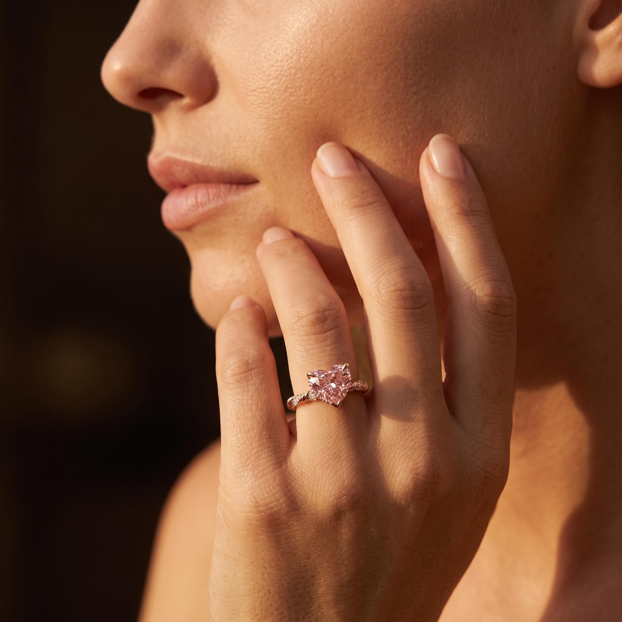 4.24 ct.tw. Twisted Pink Heart Cut S925 Silver Engagement Ring 4.24 ct.tw. Twisted Pink Heart Cut S925 Silver Engagement Ring