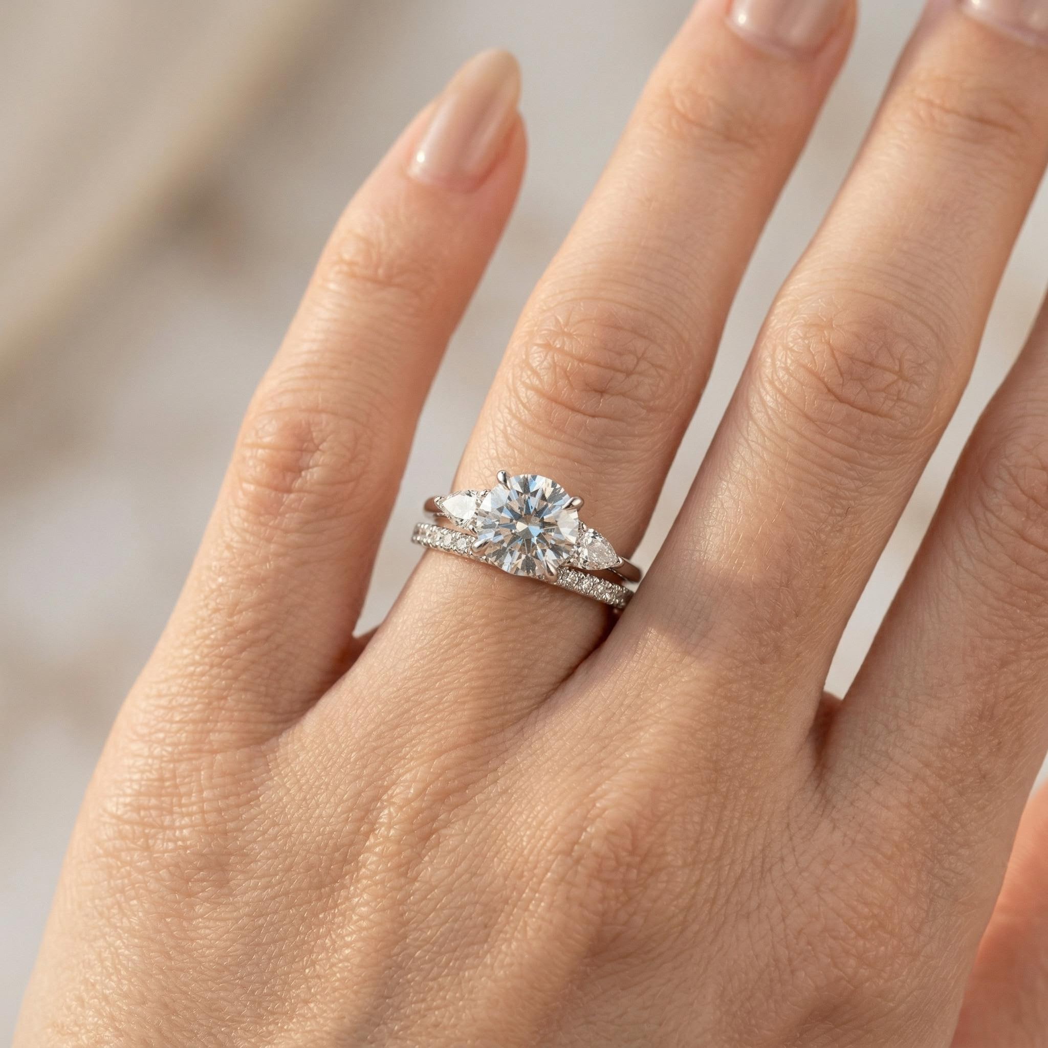 1.6 ct.tw. Stackable Round Cut VVS Moissanite S925 Silver Wedding Ring Set