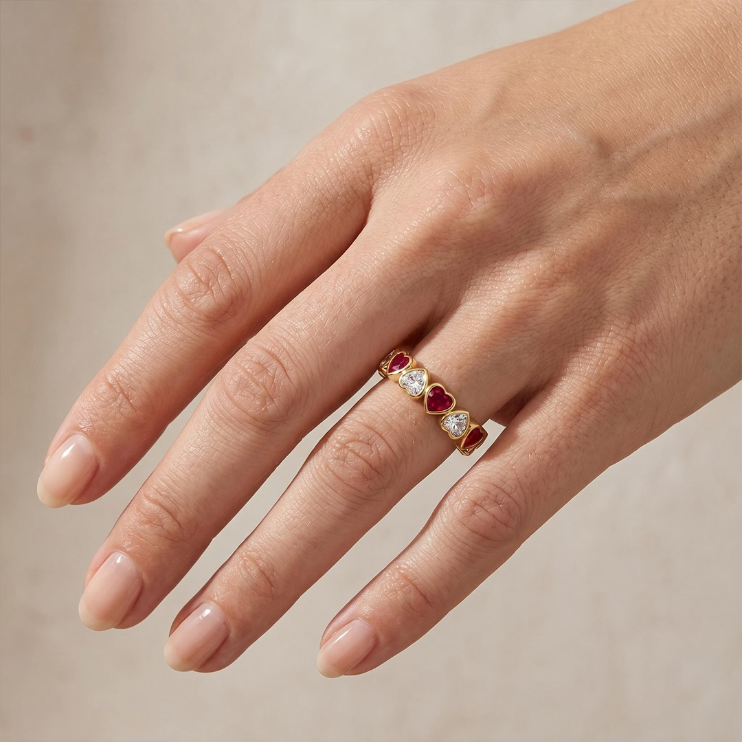 4.2 ct.tw. Alternating Bezel Hearts Rose Red & White Women's Band 4.2 ct.tw. Alternating Bezel Hearts Rose Red & White Women's Band