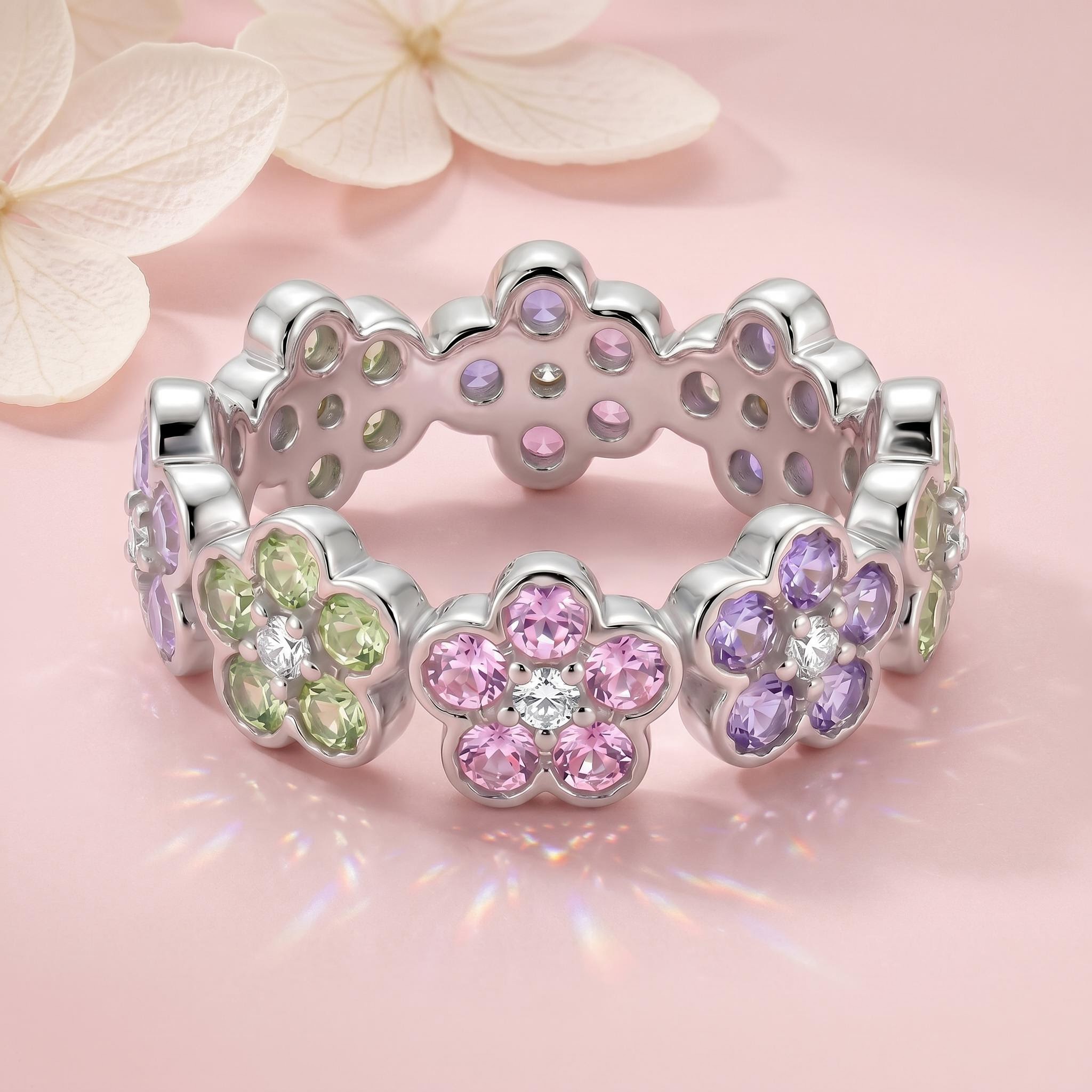 2.64 ct.tw. Flower Multicolor Round Cut Women's Band 2.64 ct.tw. Flower Multicolor Round Cut Women's Band