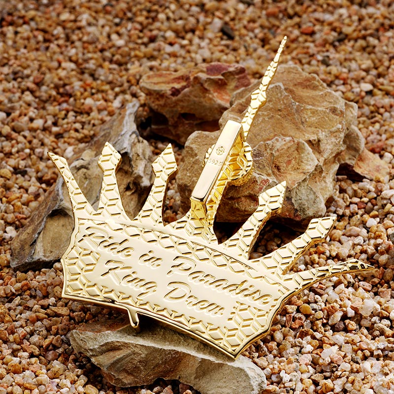 Custom S925 & VVS1 Moissanite Unique Crown & Letter Pendant Deposit