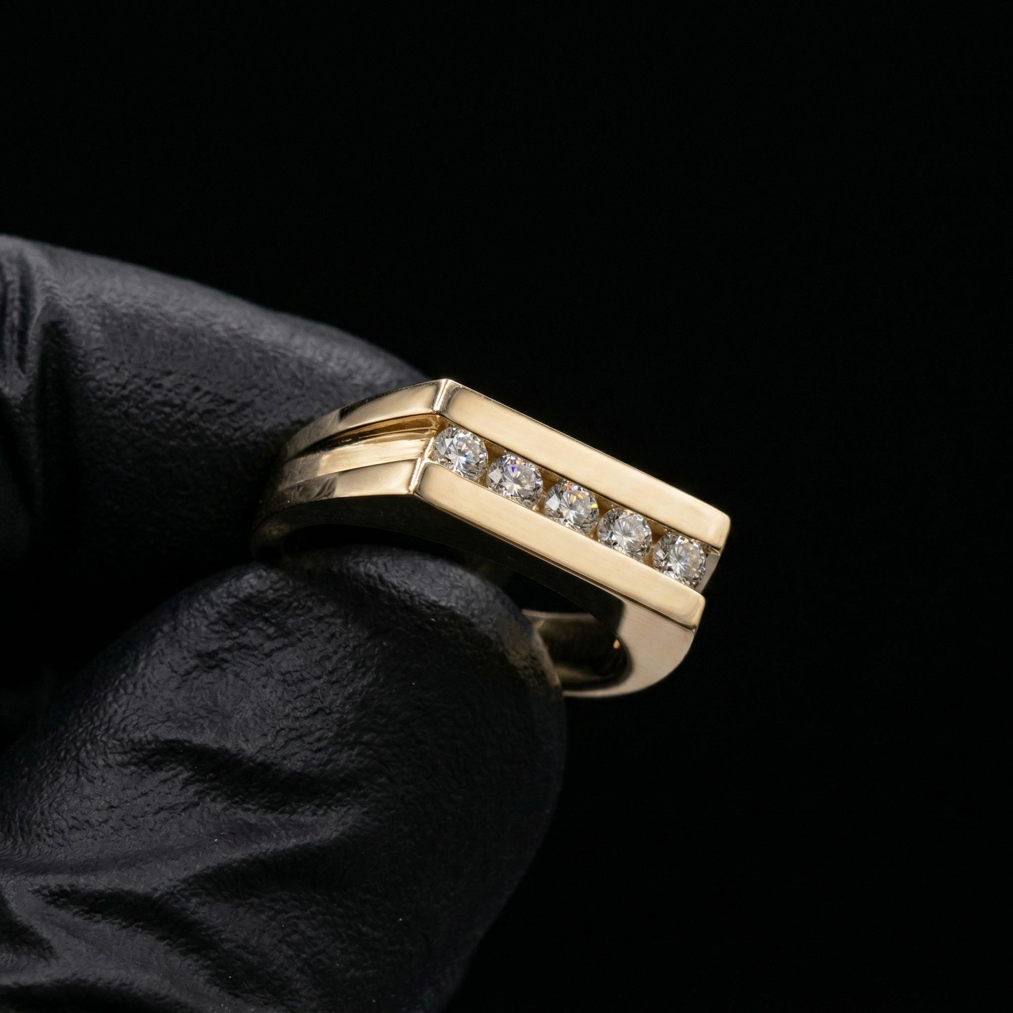 925S & VVS Moissanite Round Cut Diamond Men's Engagement Ring 925S & VVS Moissanite Round Cut Diamond Men's Engagement Ring