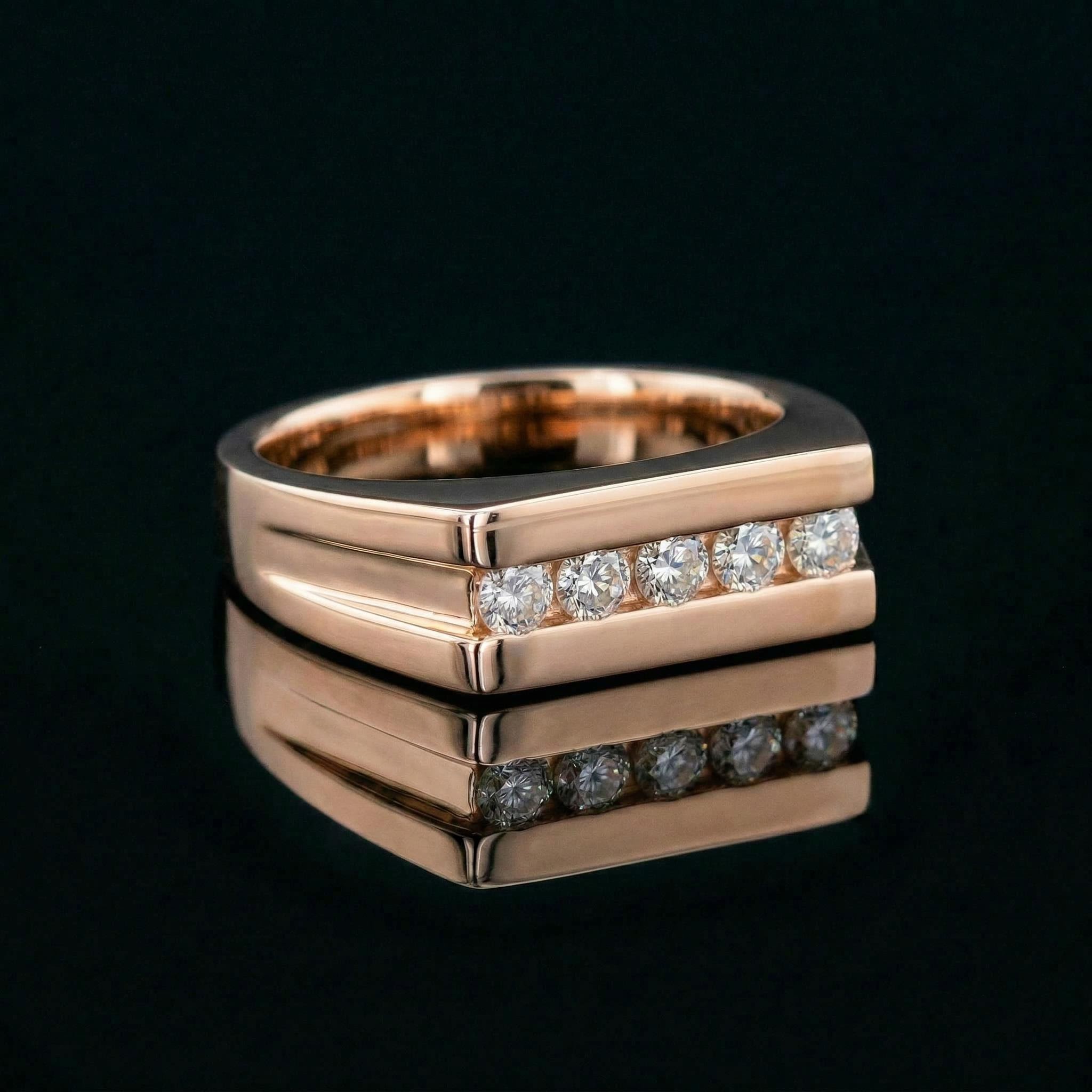 925S & VVS Moissanite Round Cut Diamond Men's Engagement Ring 925S & VVS Moissanite Round Cut Diamond Men's Engagement Ring