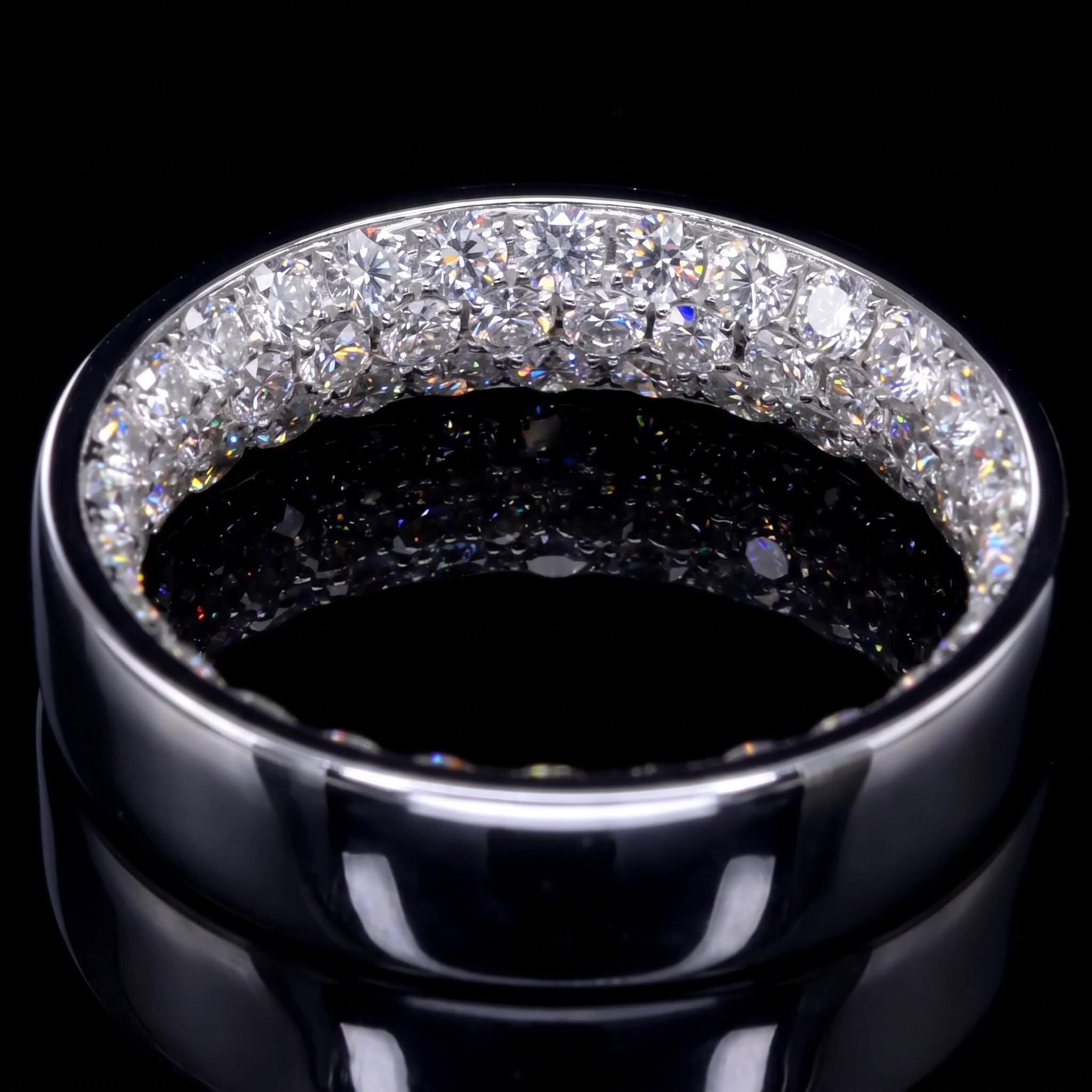 925 Silver & VVS1 Moissanite Inner Diamond Band Ring