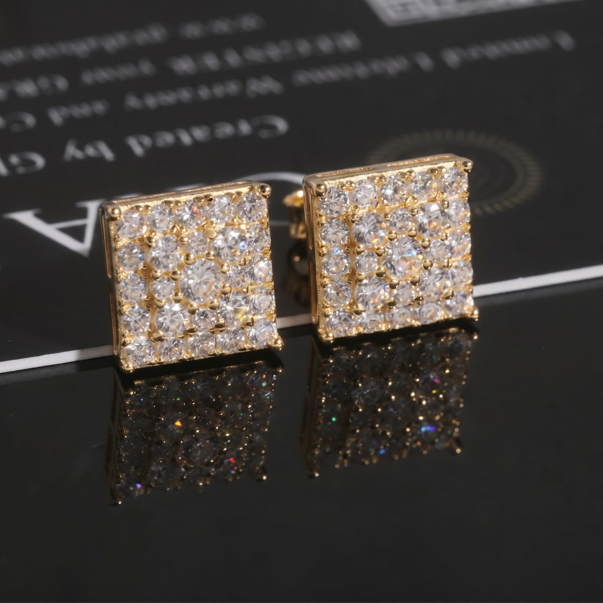 925S & VVS Moissanite Round Cut Square Stud Earrings