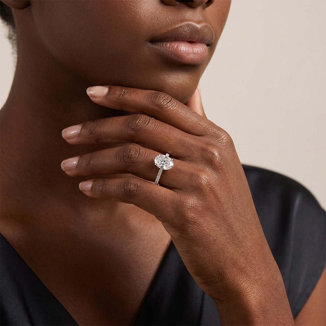 0.3Ct/0.5Ct/1Ct/1.5Ct Classic Oval-Cut Paved Solitaire Lab Grown Diamond Engagement Ring 0.3Ct/0.5Ct/1Ct/1.5Ct Classic Oval-Cut Paved Solitaire Lab Grown Diamond Engagement Ring
