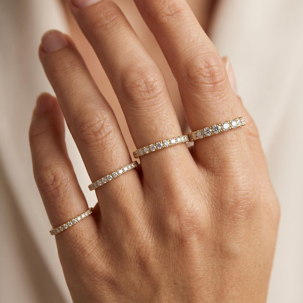 0.24Ct/0.48Ct/0.72Ct/1Ct Dainty Round Cut Pavé Stackable Eternity Band Ring
