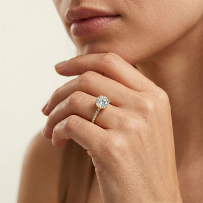 0.5Ct/0.8Ct/1.0Ct Classic Four-Prong Round Cut Pave Shank Lab Grown Diamond Engagement Ring