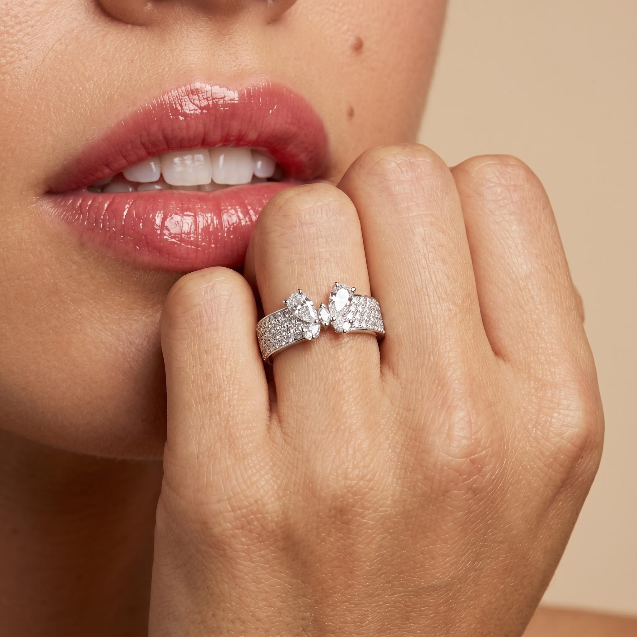 1.34 ct.tw. Butterfly Shape Marquise & Pear Cut Ladies Ring 1.34 ct.tw. Butterfly Shape Marquise & Pear Cut Ladies Ring
