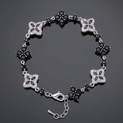 Iced Out 14mm Four Leaf Clover Bracelet - Black/Emerald