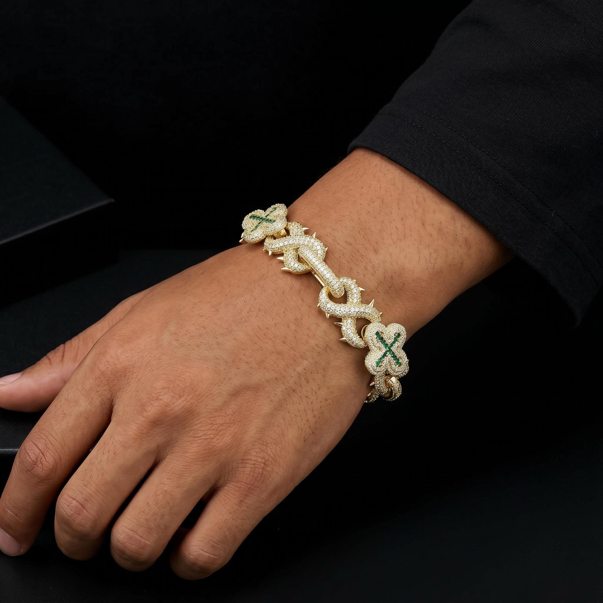 20mm Iced Out Detachable Spiked Infinity Emerald Cross Link Bracelet