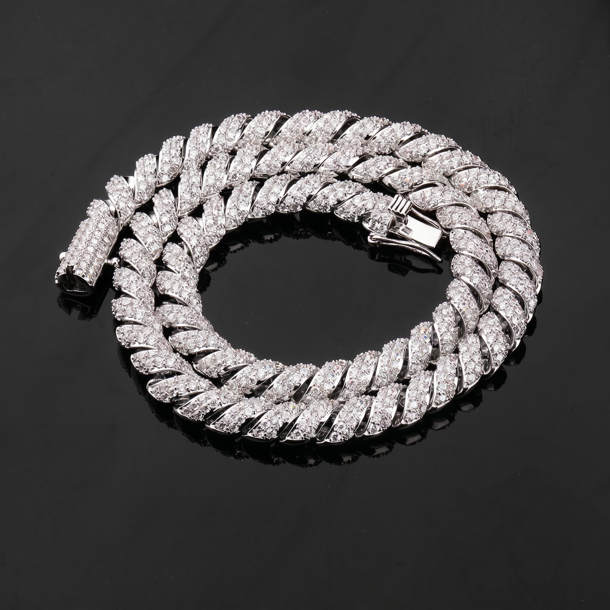 10mm Iced Out Twisted Link Chain