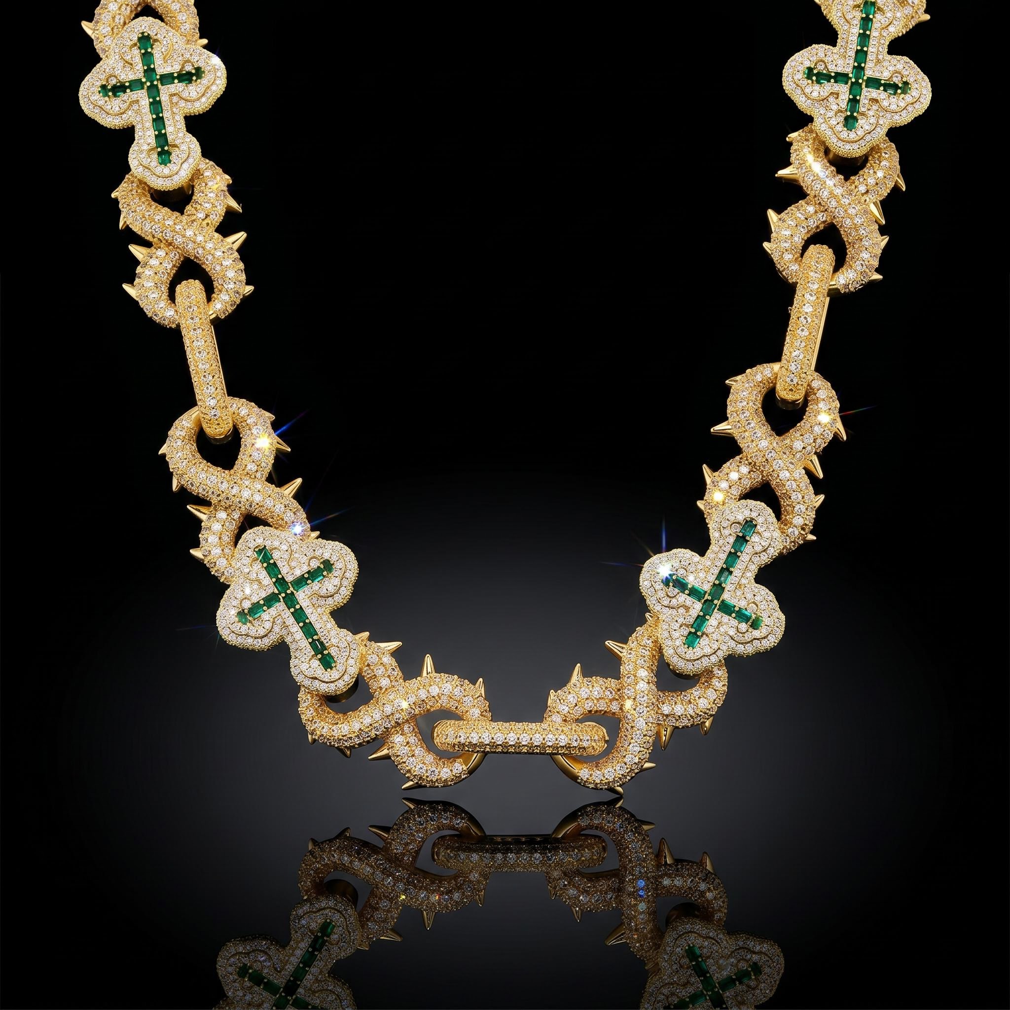 20mm Iced Out Detachable Spiked Infinity Emerald Cross Link Chain 20mm Iced Out Detachable Spiked Infinity Emerald Cross Link Chain