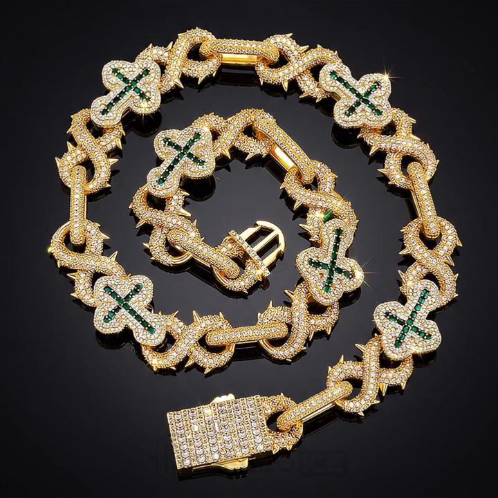 20mm Iced Out Detachable Spiked Infinity Emerald Cross Link Chain 20mm Iced Out Detachable Spiked Infinity Emerald Cross Link Chain