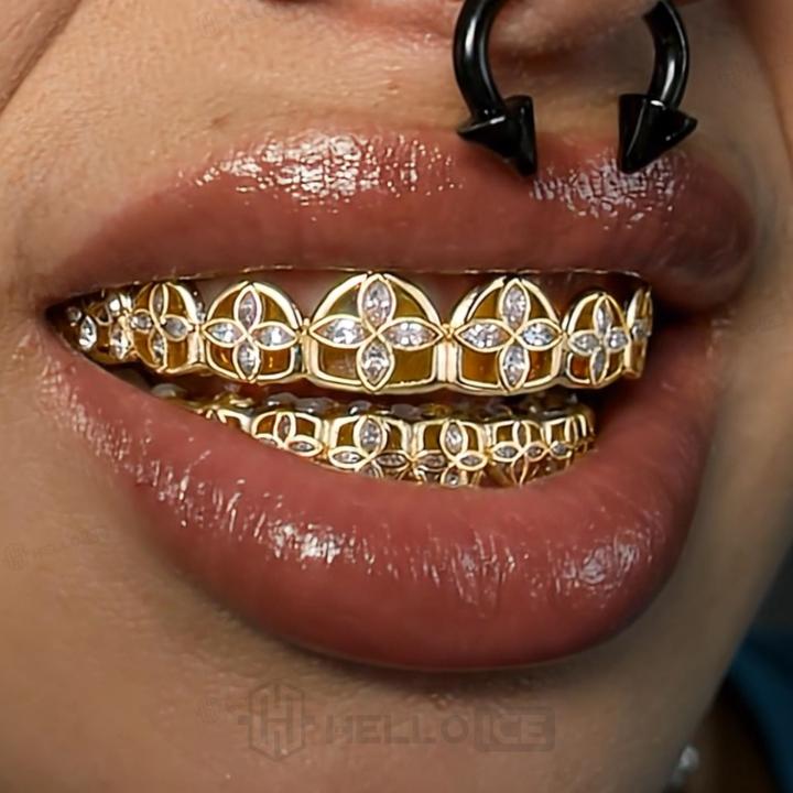 Pre-made Iced Out Four-leaf Clover Grillz Set