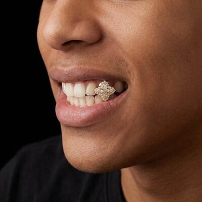 Pre-made Iced Out Four-leaf Clover Grillz