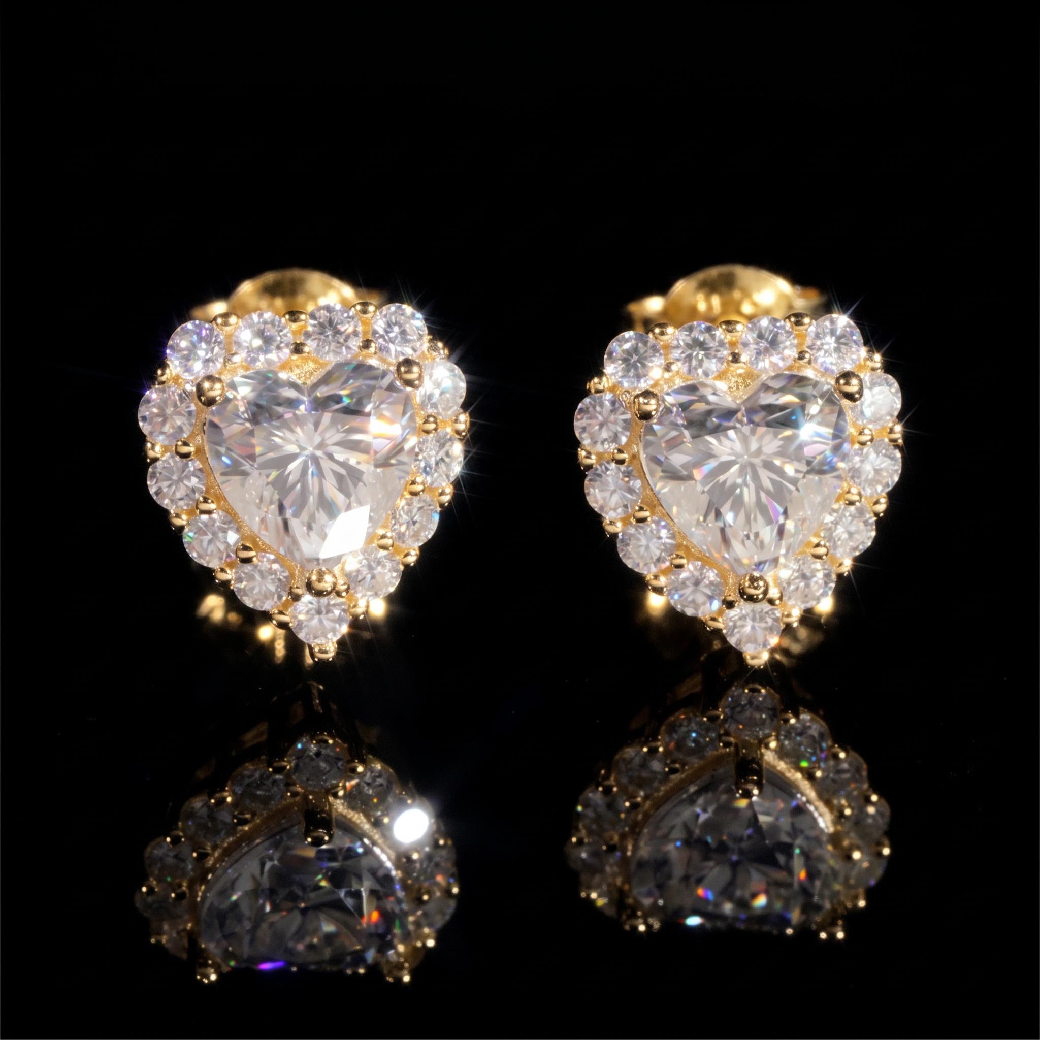 925 Silver & VVS1 Moissanite Heart Halo Stud Earrings 925 Silver & VVS1 Moissanite Heart Halo Stud Earrings