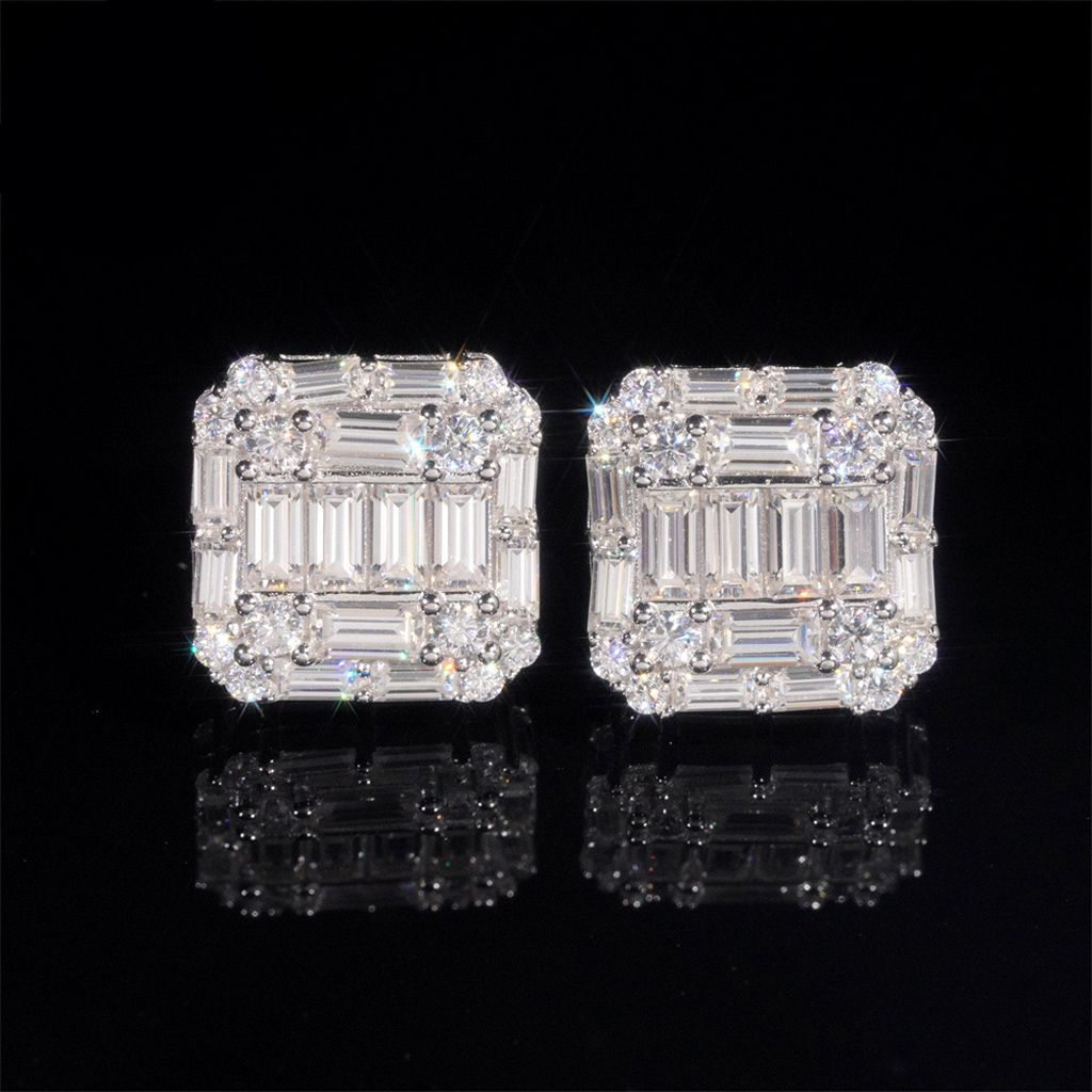925 Silver & VVS1 Moissanite Square Baguette Cut Stud Earrings 925 Silver & VVS1 Moissanite Square Baguette Cut Stud Earrings