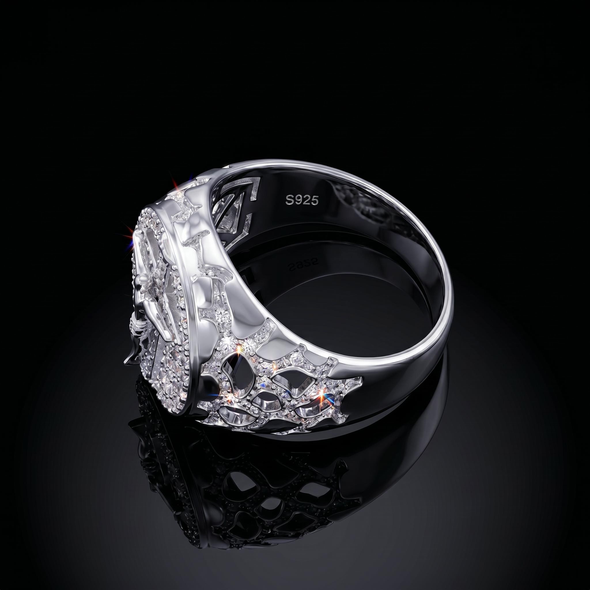 925 Silver & VVS1 Moissanite Nugget Jesus Ring 925 Silver & VVS1 Moissanite Nugget Jesus Ring