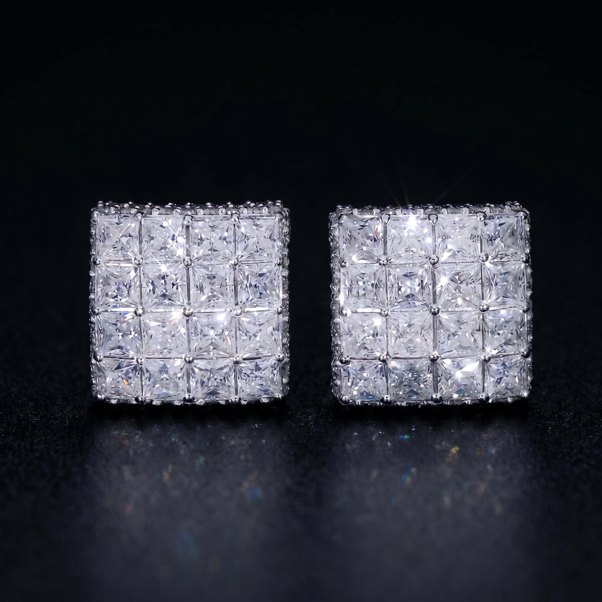 925 Silver & VVS1 Moissanite Princess Cut Square Stud Earrings 925 Silver & VVS1 Moissanite Princess Cut Square Stud Earrings