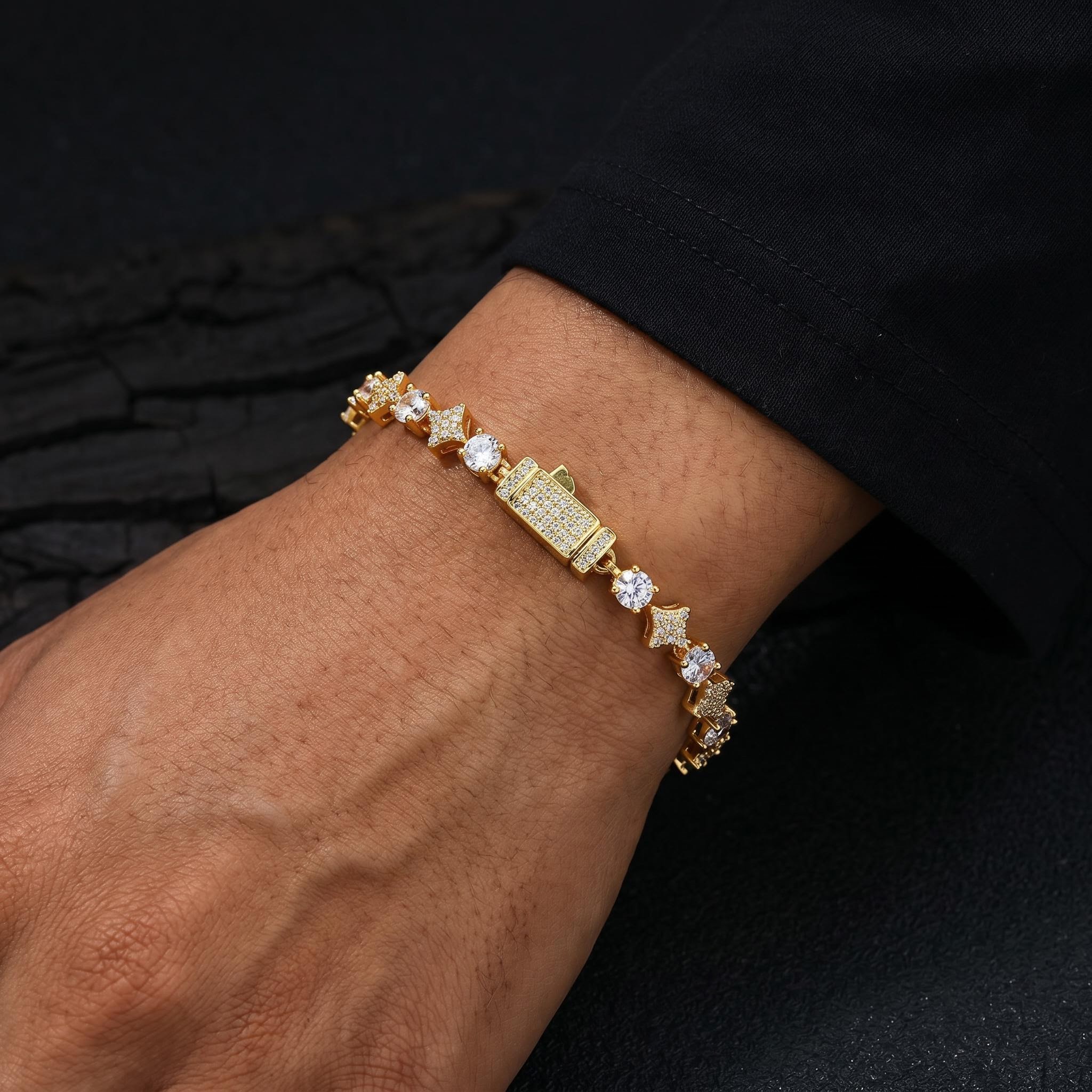 925 Silver & VVS1 Moissanite Star Tennis Bracelet 925 Silver & VVS1 Moissanite Star Tennis Bracelet