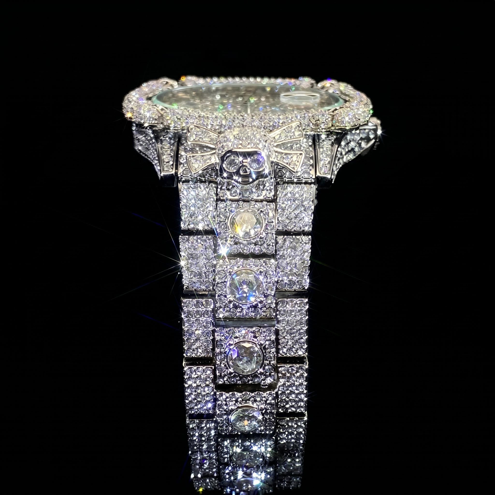 Iced Out Skull Dail Men's Watch in White Gold
