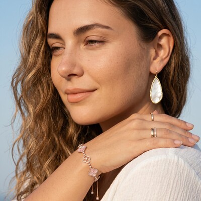 Adjustable Pink Clover Bracelet in 18K Rose Gold