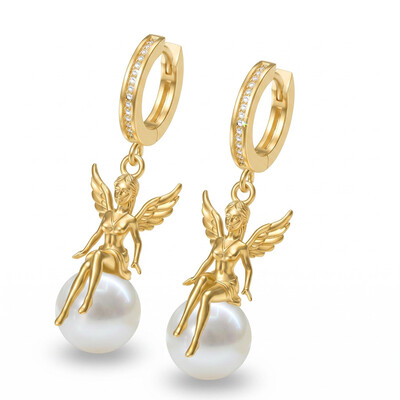 0.15 ct.tw. Asymmetrical Seated Angel Pearl Earrings