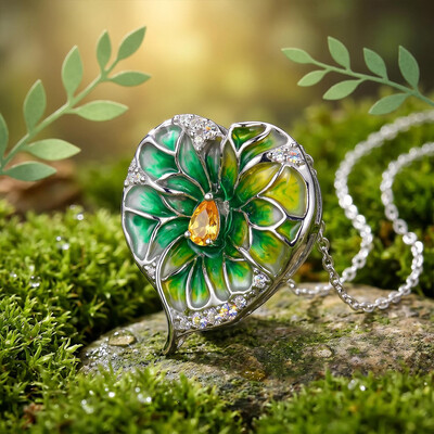 Helloice Enamel Nature Glaze Green Heart Pendant Necklace