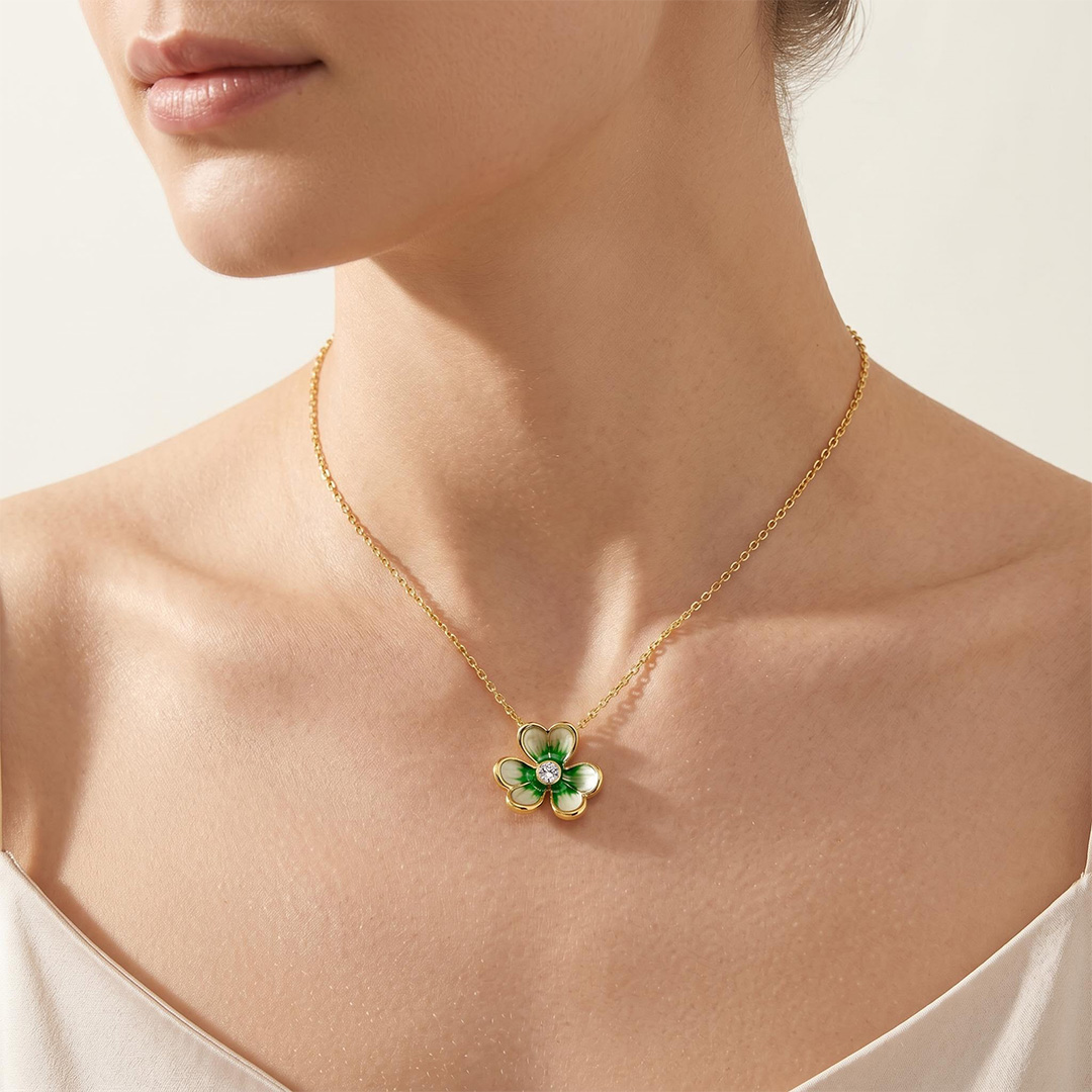 Enamel Nature Glaze Green Clover Pendant Necklace