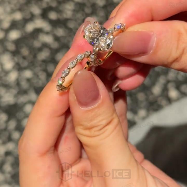 8.2 ct.tw. Oval Cut 2-Piece Stackable Bridal Ring Set 8.2 ct.tw. Oval Cut 2-Piece Stackable Bridal Ring Set