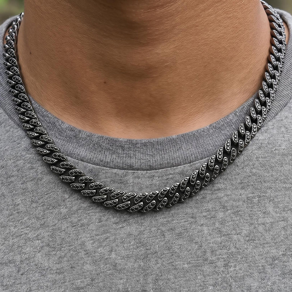 Iced 9mm Black/Emerald/Purple Cuban Link Chain in Black Gold Iced 9mm Black/Emerald/Purple Cuban Link Chain in Black Gold