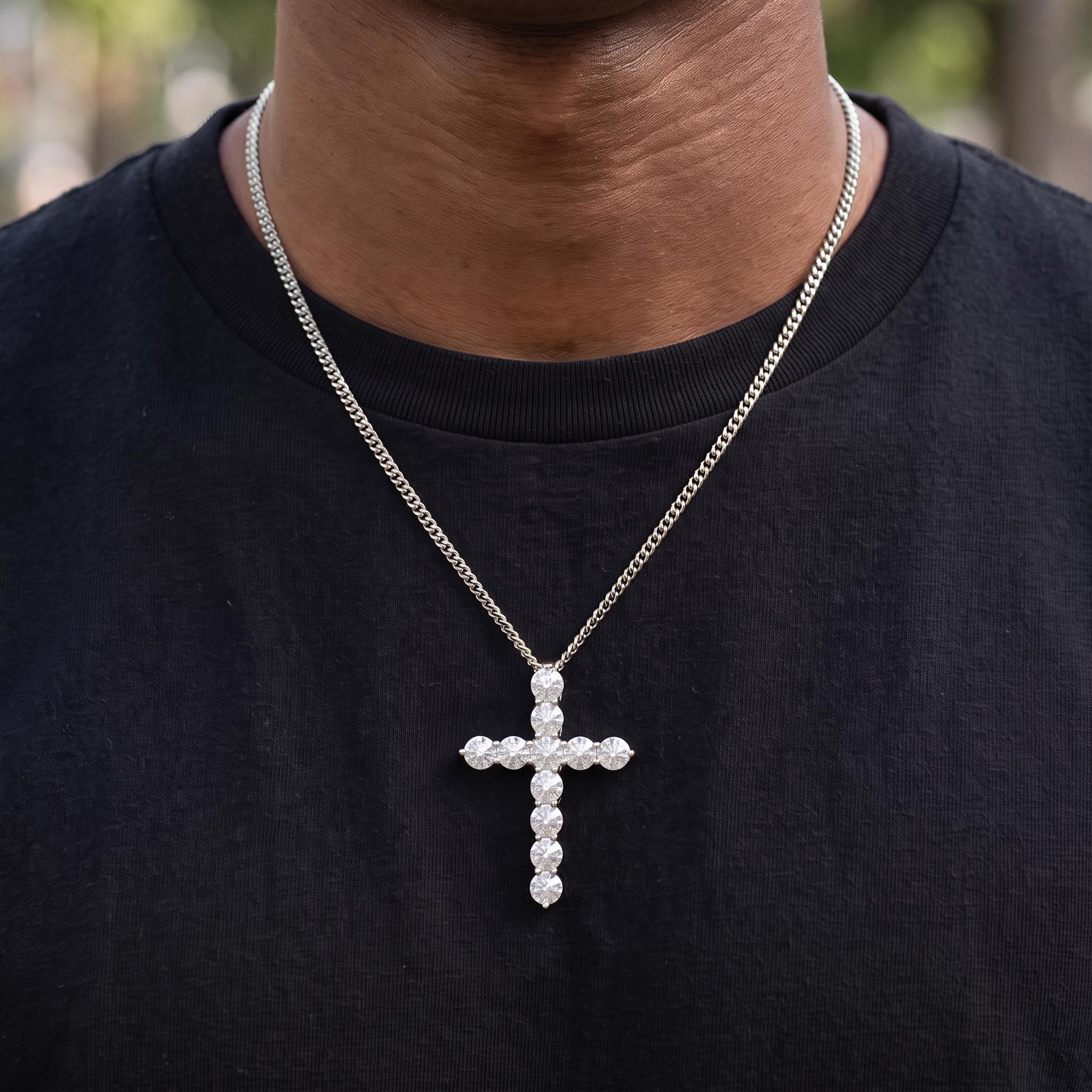 925 Silver & VVS1 Moissanite Upside Down Inverted Diamond Cross Pendant 925 Silver & VVS1 Moissanite Upside Down Inverted Diamond Cross Pendant