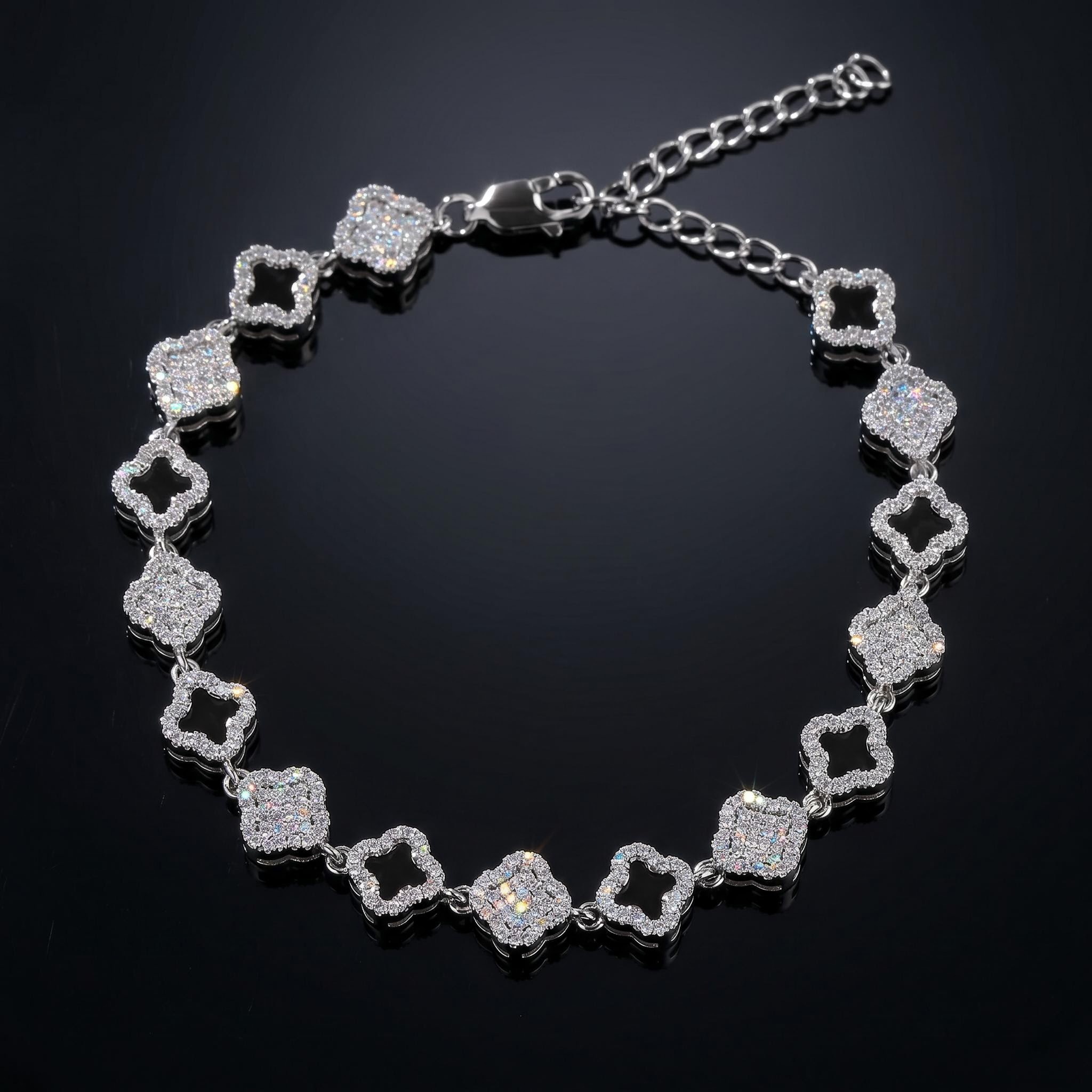 Iced Out 8.5mm Four-leaf Clover Bracelet Iced Out 8.5mm Four-leaf Clover Bracelet