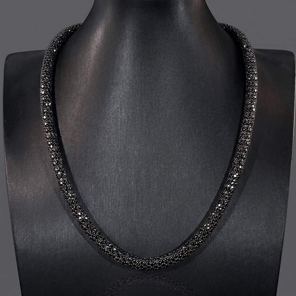 Iced Out 6mm Black Snake Chain Iced Out 6mm Black Snake Chain