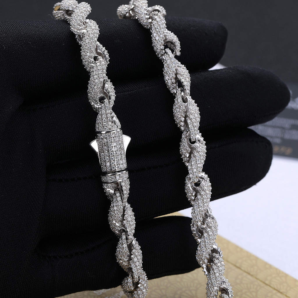 7.5mm 925 Silver & VVS1 Moissanite Rope Chain 7.5mm 925 Silver & VVS1 Moissanite Rope Chain