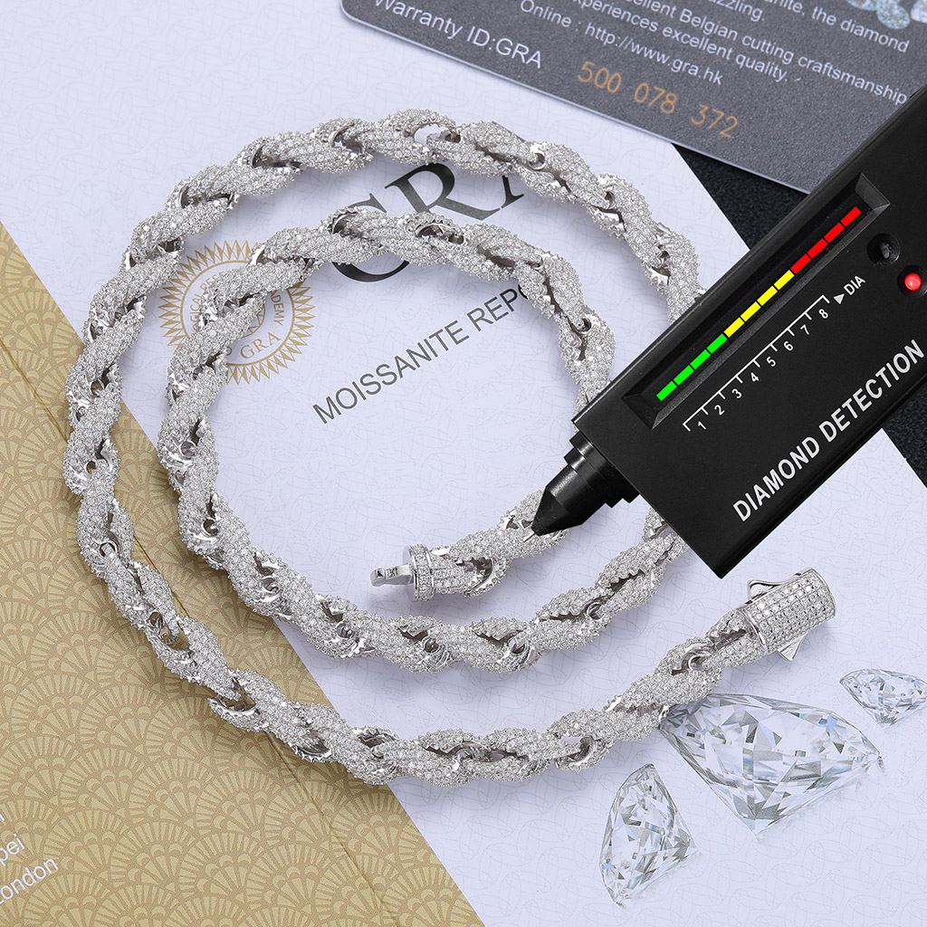 7.5mm 925 Silver & VVS1 Moissanite Rope Chain 7.5mm 925 Silver & VVS1 Moissanite Rope Chain