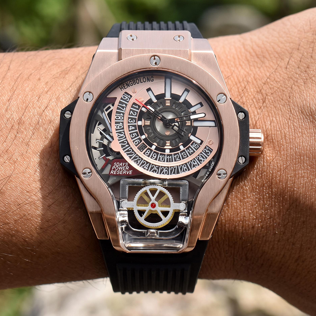 Stainless Steel Silicone Strap Men's Watch in Rose Gold Stainless Steel Silicone Strap Men's Watch in Rose Gold