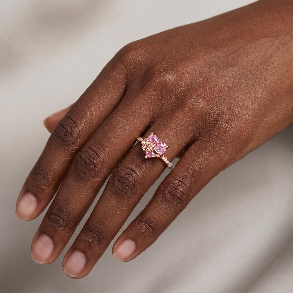 3.14 ct.tw Pink heart-shaped diamond ring with bowknot 3.14 ct.tw Pink heart-shaped diamond ring with bowknot