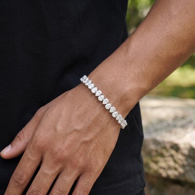 925 Silver & VVS1 Moissanite Pear-Cut Tennis Bracelet