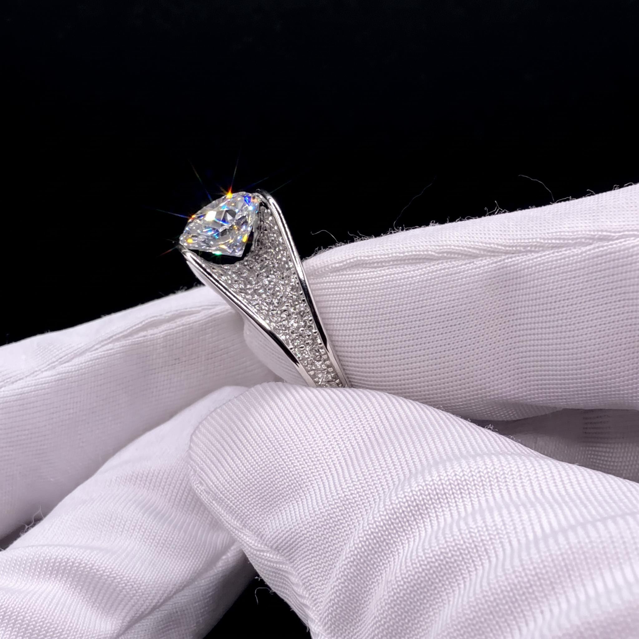 Iced Out Round Cut Inner Diamond Ring