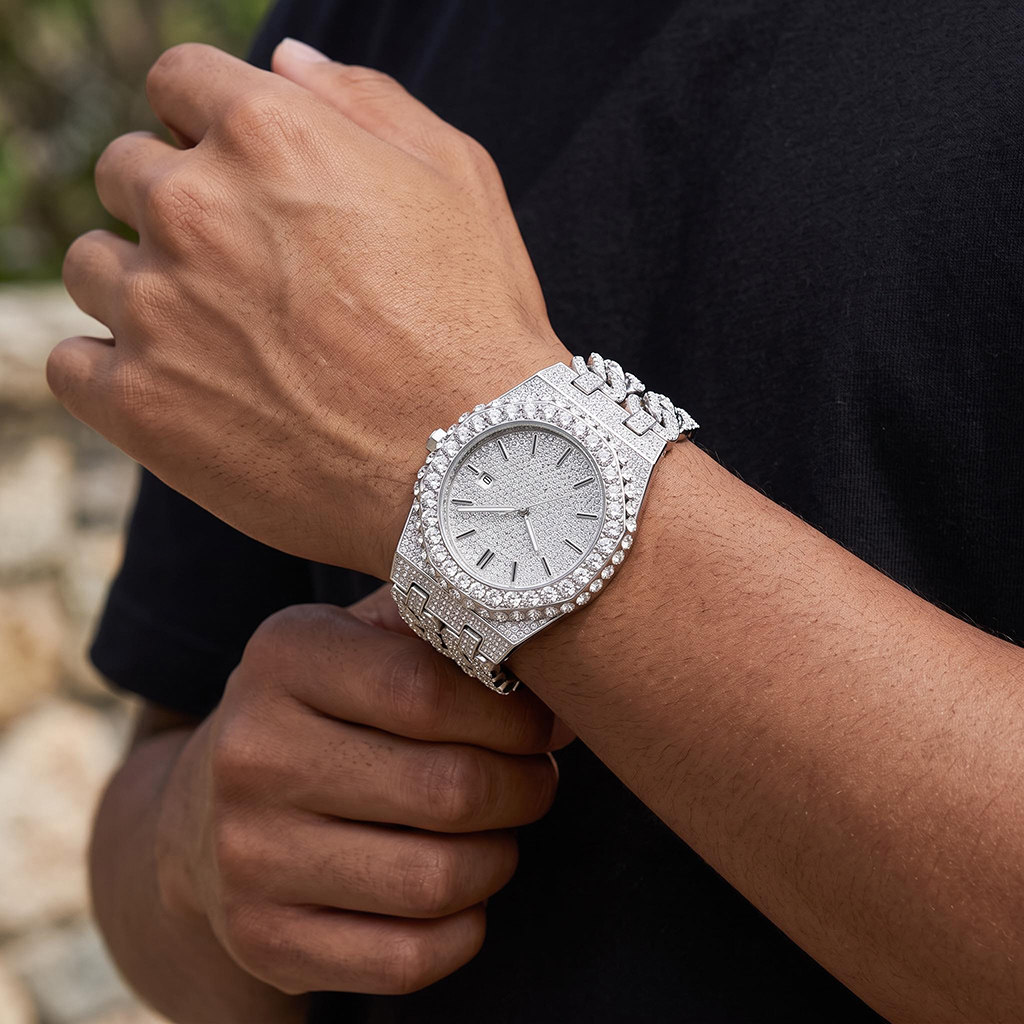 Iced Out Round Cut Cuban Chain Date Men's Watch in White Gold Iced Out Round Cut Cuban Chain Date Men's Watch in White Gold
